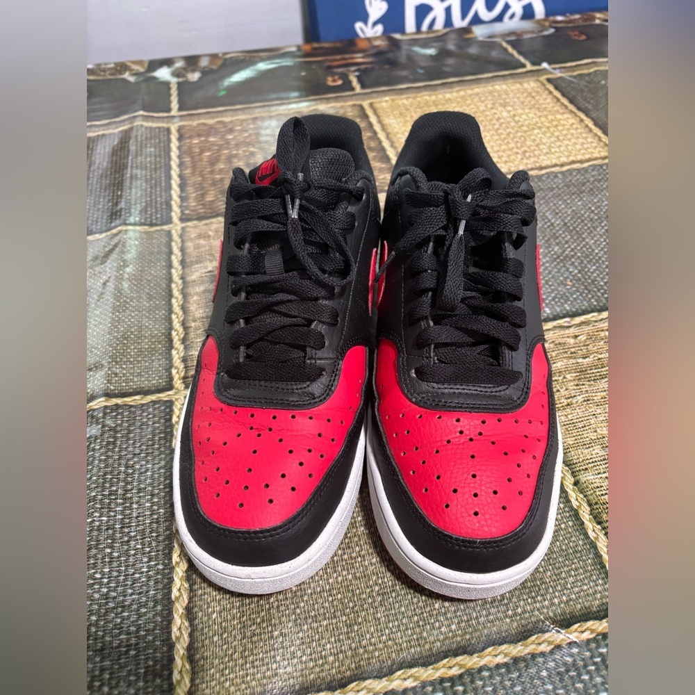 Nike Black Sneakers with Swoosh - Picture 2 of 6